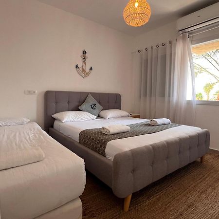 Apartmán King Of The Dead Sea By Crown Neve Zohar Exteriér fotografie