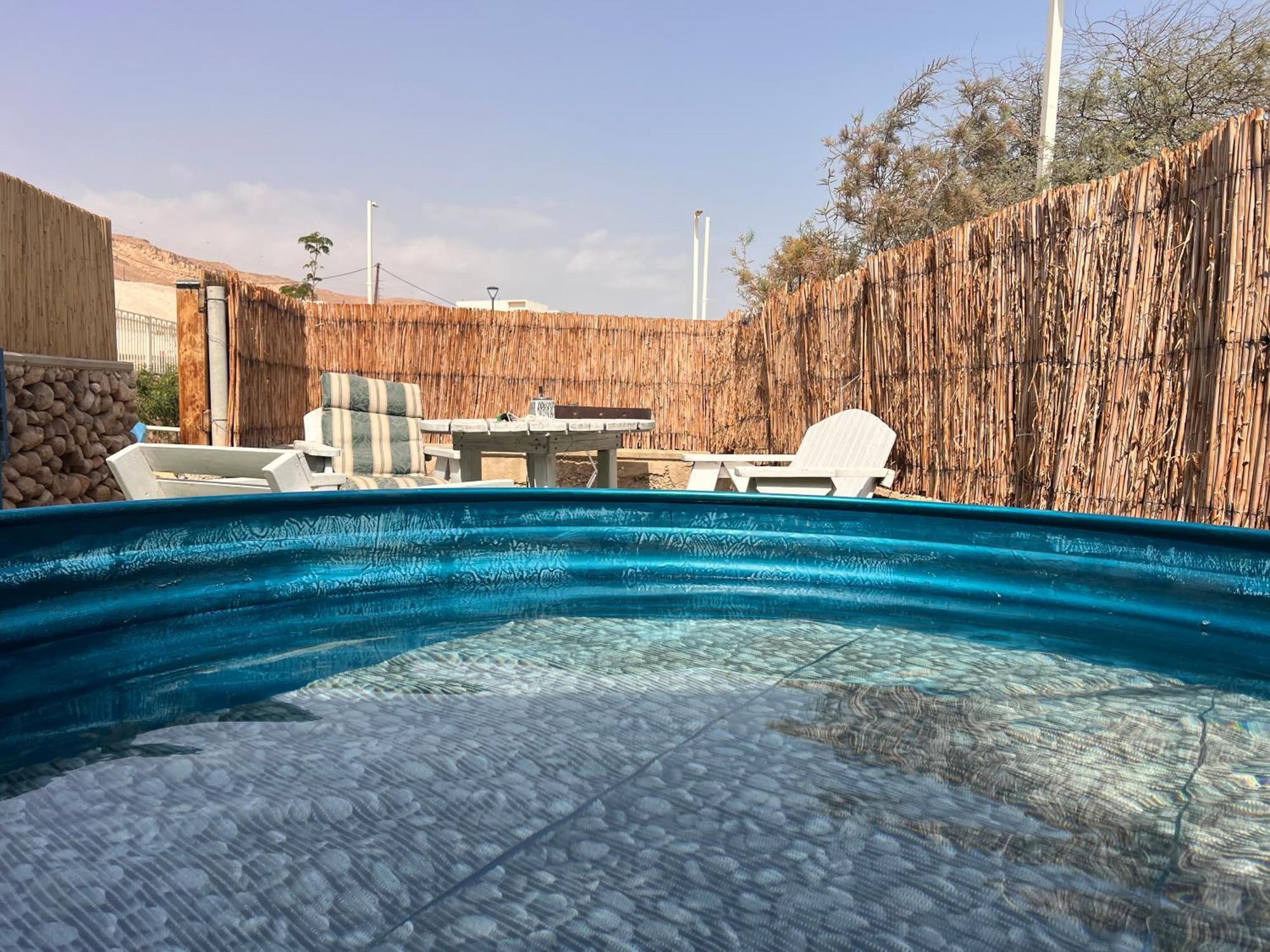 Apartmán King Of The Dead Sea By Crown Neve Zohar Exteriér fotografie